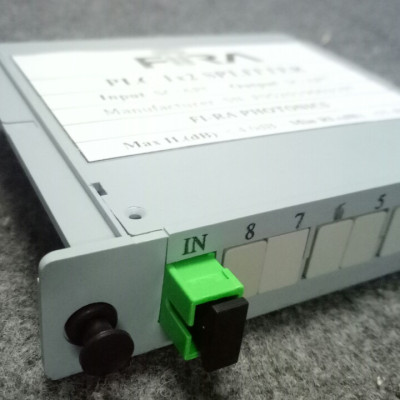 Bộ chia quang PLC 1*2 SC/APC dạng Box - Hàng Chính Hãng