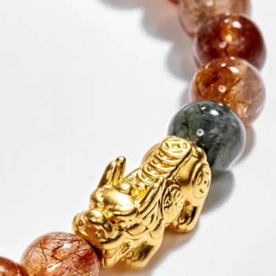 Vòng tay thạch anh tóc đa sắc phối tỳ hưu bạc mạ vàng (7mm) Ngọc Quý Gemstones