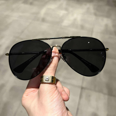 Kính râm nam đi đường chống nắng kiểu dáng phi công trẻ trung, sành điệu