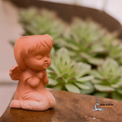 Chậu Gốm Đất Nung Hình Cô Bé Thiên Thần  Dễ Thương