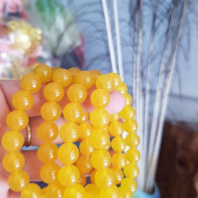 Chiếc Vòng tay đá mã não vàng anh tươi quá đẹp  Size hạt 10mm Nữ mệnh kim thổ thủy đeo  Vòng vàng anh này người lớn trẻ em nhỏ đeo được hết ạ rất là xinh xắn luôn