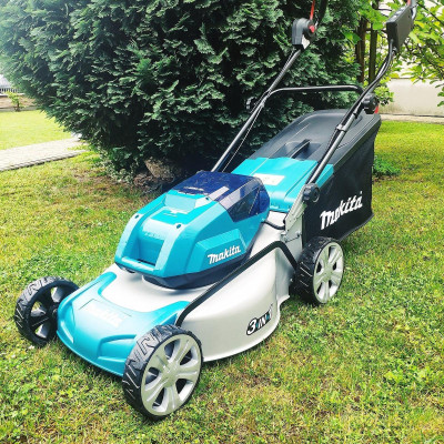 MÁY CẮT CỎ ĐẨY DÙNG PIN(BL)(18VX2) MAKITA DLM460Z (KHÔNG KÈM PIN VÀ SẠC) - HÀNG CHÍNH HÃNG