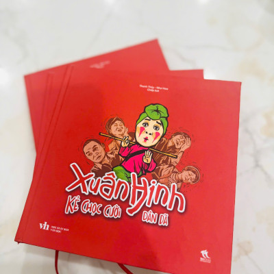 Xuân Hinh - Kẻ chọc cười dân dã (Bìa mềm)