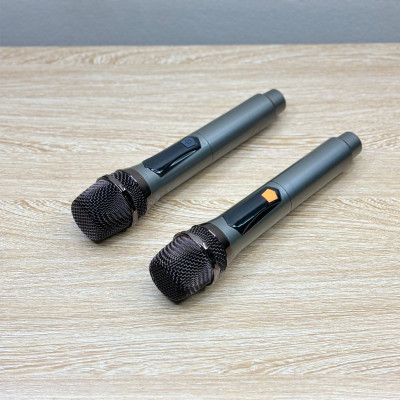Bộ Micro Không Dây TTD-M12, Màn Hình LED, Chống Hú Tốt, Hát Nhẹ, Sóng Mạnh, Âm Thanh Cực Hay ( Hàng Chính Hãng )