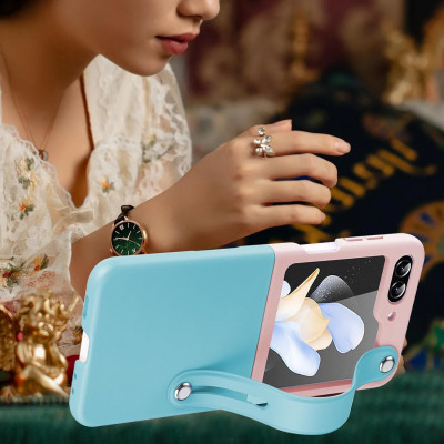 Ốp lưng đai đeo hand trap chống sốc cho Samsung Galaxy Z Flip 5 5G hiệu HOTCASE Wristband Stand Phone Case - chất liệu cao cấp, thiết kế thời trang sang trọng có đai đeo tay an toàn - Hàng nhập khẩu