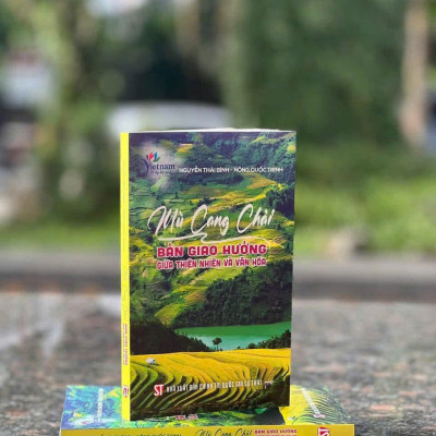 Combo 5 cuốn sách văn hoá, du lịch Miền Bắc + Miền Trung