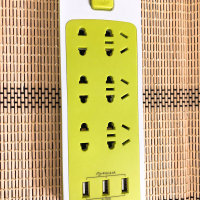 Ổ Cắm Điện Đa Năng Chống Giật Có Lỗ Cắm 3 Chấu - Tiết Kiệm Điện - PaKaSa