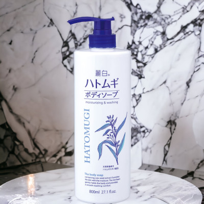 Sữa Tắm Trắng Sáng Da Từ Hạt Ý Dĩ Hatomugi (Chai 800 mL)