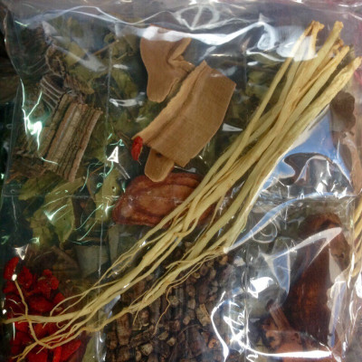 Đặc Sản Kon Tum - (Được Xem Hàng) Amakong  chính hiệu đóng Gói 1Kg Hút Chân Không - OCOP 3 Sao