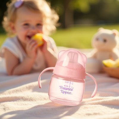 Bình tập uống nước có vòi mút chống tràn, chống sặc Tommee Tippee Soft Spout, 150ml, cho bé từ 4 tháng – Hồng