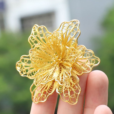 Hoa cài áo mạ vàng 24K - Quà tặng cao cấp cho nữ