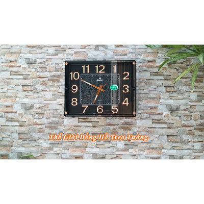 Đồng Hồ Eastar Chữ nhật Mặt Kính Nổi 3D Có Dạ Quang, Kim trôi (Mặt Đen)