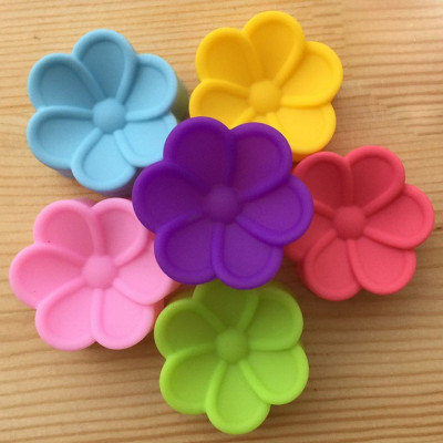 Bộ 10 khuôn silicon 3 lớp làm bánh, rau câu, bánh bông lan, bánh da lợn hình hoa mai 5 cánh tròn – Mã số 1100