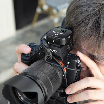 Micro Thu  Âm Cài Áo Saramonic Blink900 B2 Cho Điện Thoại & Máy Ảnh – Livestream/ Quay video/ Podcast -Hàng Chính Hãng 