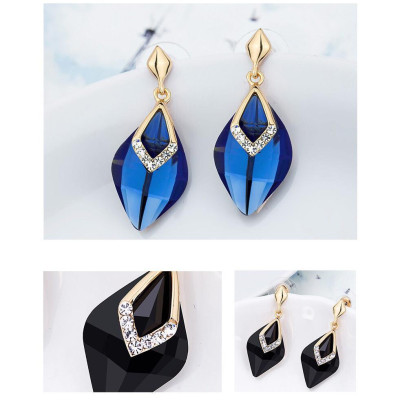 Bông Tai Pha Lê Hàn Quốc Không Gây Dị Ứng Da ( PK08)