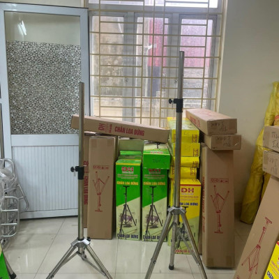 Chân Loa Sân Khấu, Chân Loa Đứng INOX, Hàng Chính Hãng (Toàn Bộ Bằng Sắt  2 Chiếc)