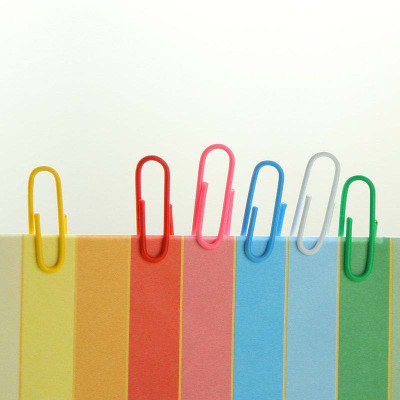 Combo 5 Hộp Ghim vòng màu-25mm Deli 25 Ghim kẹp giấy Ghim kẹp đầu tròn, nhiều màu