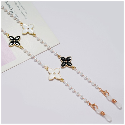 Chain kính dây đeo mắt kiếng cỏ bốn lá đen chanh xả chuỗi ngọc trai dây chuyền đeo tai nghe bluetooth chống rơi rớt