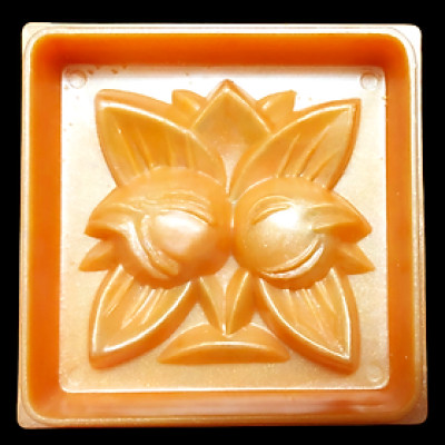 Khuôn ép xôi, khuôn trung thu trái đào tiên kèm lá - Loại 10 cm – Mã số 1064