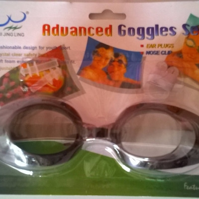 Kính bơi trẻ em và người lớn - Kính bảo vệ mắt khi đi bơi, đi tắm biển - Màu ngẫu nhiên- Hàng chính hãng