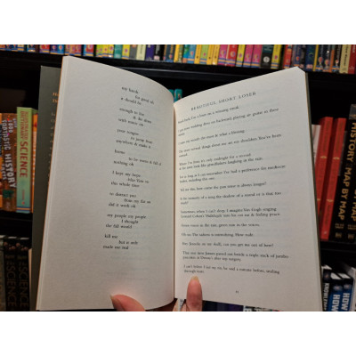 Sách - Time Is a Mother by Ocean Vuong - Thơ/Poetry Vietnam