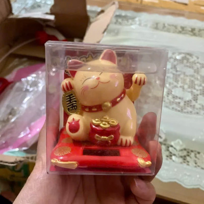 Mèo Thần Tài Maneki Neko  vẫy tay chiêu tài lộc 8cm bằng Nhựa - mẫu giao ngẫu nhiên