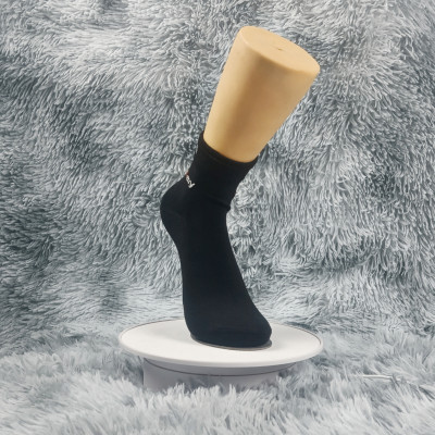 Vớ nam cổ trung Đen E7-VT002