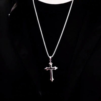 Dây chuyền vòng cổ chữ thập bản to cá tính