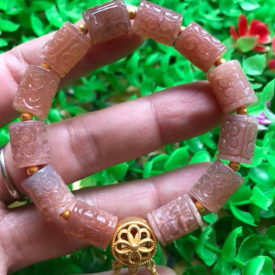 Vòng Tay phong Thủy may mắn tài lộc kiểu Đá Lu Charm mặt trời thiên nhiên vip  Size 9mm x dài 12mm hàng cao cấp nữ đeo tay sang lắm luôn ạ  100% đá thiên đeo vào may mắn tốt sức khỏe tim mạch và đẹp ạ