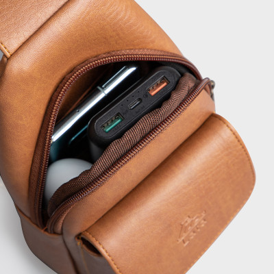 Balo Lata ( Thời trang nam đi chơi cỡ trung - Balo đeo chéo da BALC26 )