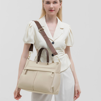 Túi xách nữ công sở dáng ngang cao cấp BEE GEE TN1119