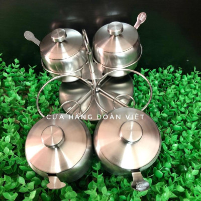Bộ Hủ Đựng Gia Vị Nhà bếp, Lọ Đựng Gia Vị - Inox 304 C.Lượng - 4 Hủ Kèm Khay Đựng. Đồ dùng nhà bếp. Chuyên phục vụ Sp Gi