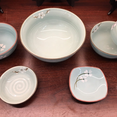 Bộ 12 Sản Phẩm Màu Xanh Ngọc Vẽ Hoa Cao Cấp Gố Bát Tràng