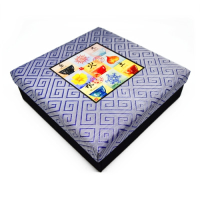 Bộ hộp 05 cốc Sake phong thủy Ngũ hành  Đông Gia -5 màu