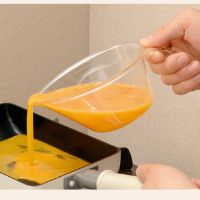 Ly Nhựa Đong Nước Inomata 1113 Nhật Bản