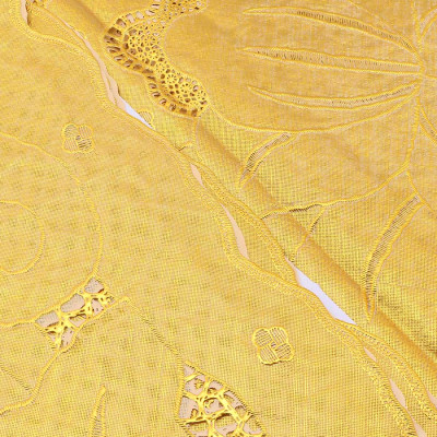 Khăn Trải Bàn PAULEE - FY 065K (180 x 135 cm) - Vàng