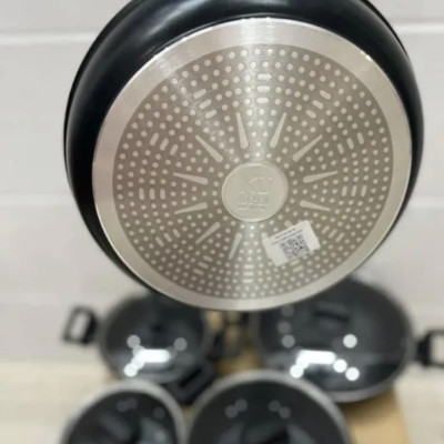 Chảo phủ kim cương DIAMANTE 28CM KUCHEN - Hàng Chính Hãng