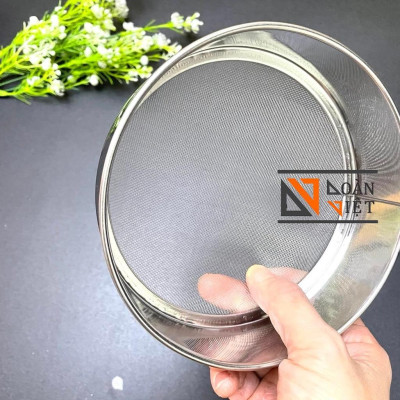 Dụng cụ RẮC CACAO, RÂY BỘT INOX loại nhỏ 14, 5cm - Dụng cụ làm bánh lưới khít, pha chế vợt lược rau má dừa, rắc Ca Cao.