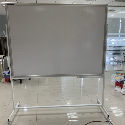 Bảng di động 1 mặt viết bút lông Poly - trắng kẻ ô ly Bavico 1,2x1,4m