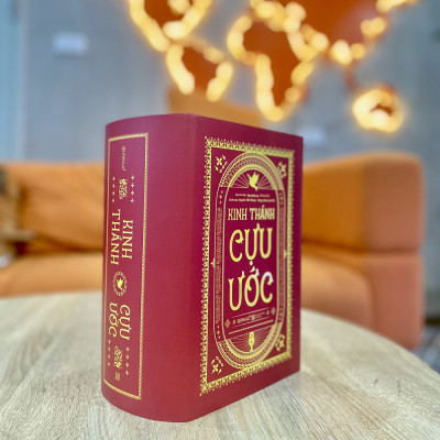 Sách - Kinh Thánh - Cựu Ước (Bìa Cứng) - Tặng Kèm 01 Quyển Ngôn Sứ