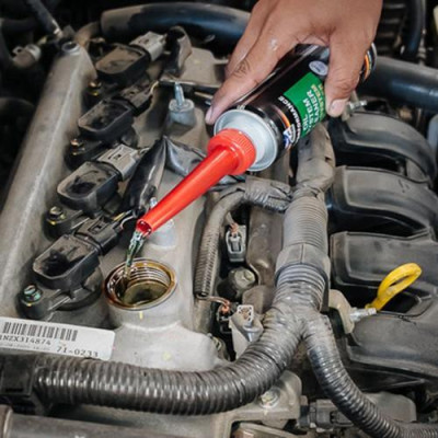 Cặp sản phẩm Bluechem Làm sạch Động cơ Ô tô Diesel hiện đại