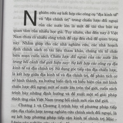 Chiến Lược Đối Ngoại Của Các Nước  Lớn Trong Bối Cảnh Thế Giới Hiện Nay: Sự Kết Hợp Các Công Cụ Địa Kinh Tế và Địa Chính Trị