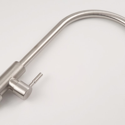 Vòi rửa chén lạnh Inox SUS 304 Eurolife EL-T017 (Trắng vàng)