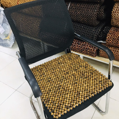 Lót Ghế Xe Ô Tô Hạt Gỗ Bách Xanh Hạt 1.2cm ( Mian .vn )