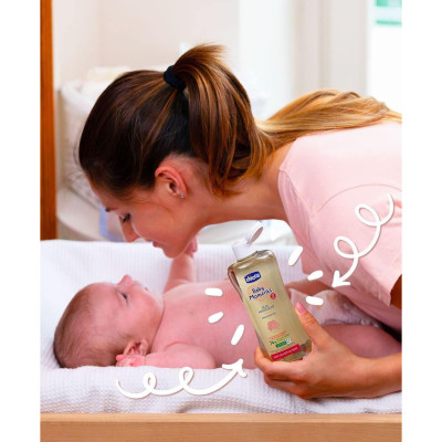 Dầu mát-xa chiết xuất hạt bông cho bé 0M+ Chicco 200ml - Tặng sữa tắm gội chiết xuất yến mạch Chicco 0M+ 50ml