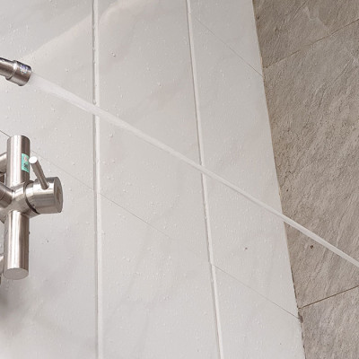 Vòi rửa chén nóng lạnh âm tường Inox SUS 304 Eurolife EL-T018AT (Trắng vàng)