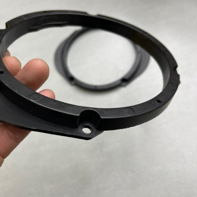 Dưỡng loa, đế loa cánh ô tô vòng đệm size 6.5inch - 160mm hãng Mazda BT50, CX5, CX3, Mazda 5