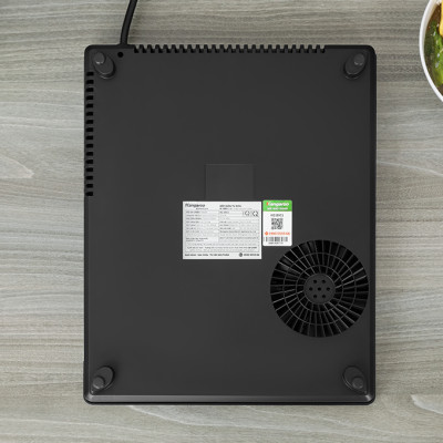 Bếp điện từ đơn Kangaroo KG18IC1, Công suất 2000W, tặng kèm nồi lẩu - Hàng chính hãng