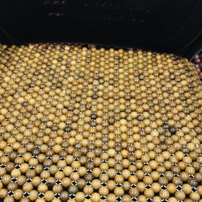 Lót Ghế Xe Ô Tô Hạt Gỗ Bách Xanh Hạt 1.2cm ( Mian .vn )