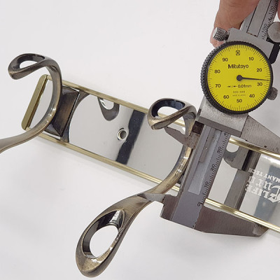 Móc treo quần áo 5 chấu mạ Đồng giả cổ Eurolife EL-M3 (Vàng)